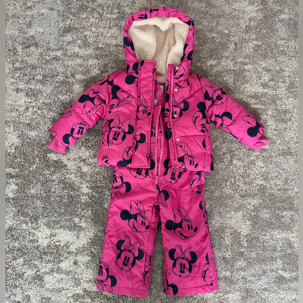 Hot Pink Gap Disney Minnie Mouse 2 Piece Snowsuit (ski jacket + snow bibs) 2T